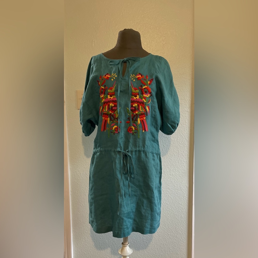 NWT mixed embroidered floral and bird print 100% linen dress size small